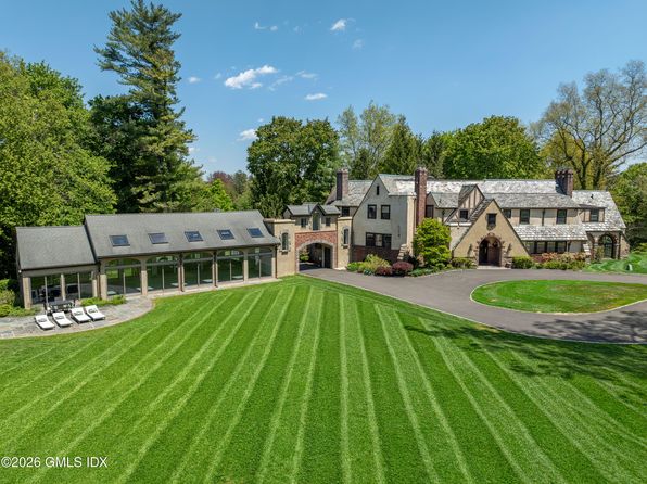 21 Calhoun Dr, Greenwich, CT