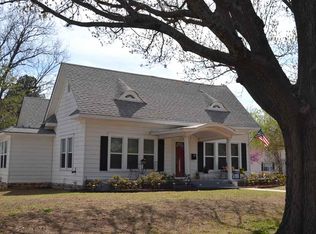 1420 3rd Ave SW, Ardmore, OK 73401