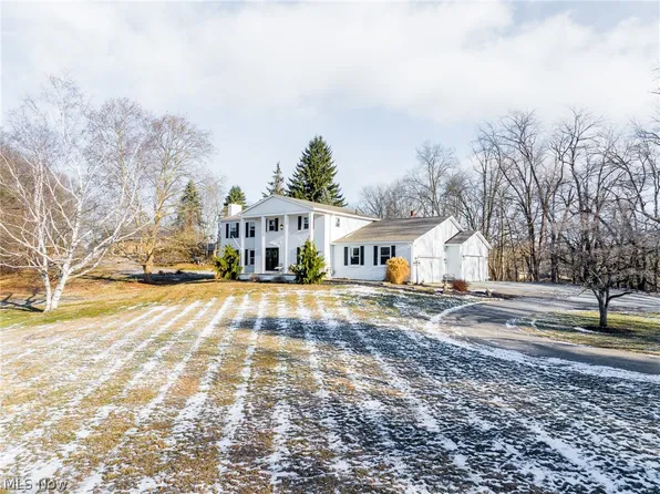 15073 Stanwood St SW, Dalton, OH 44618