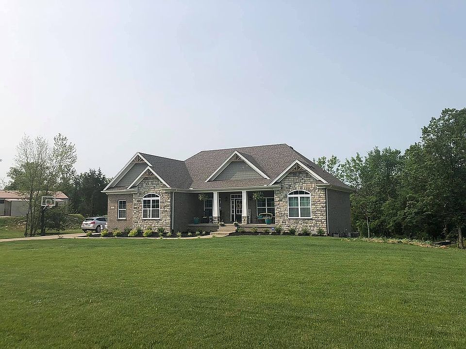 1st image of 157 Briarwood Ct