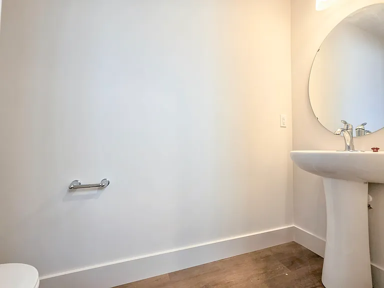 267 Locust St — Photo 13