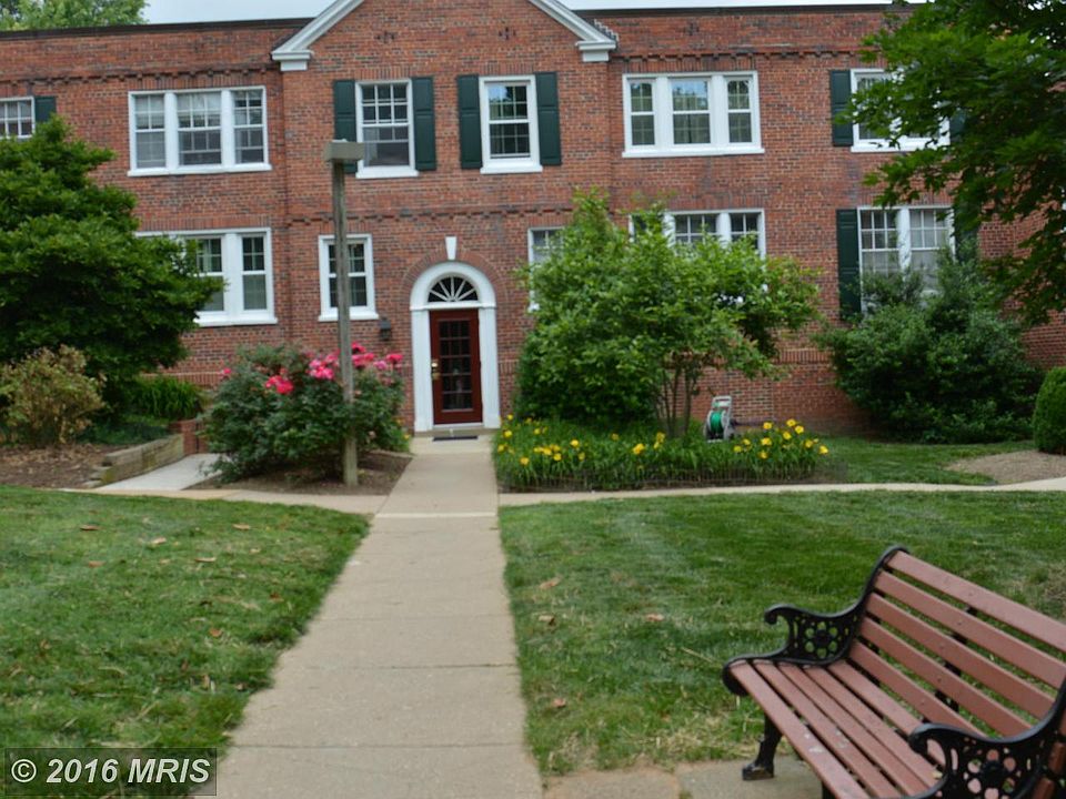 1st image of 1911 Key Blvd #11566