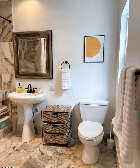 248 Cahuenga Dr — Photo 26