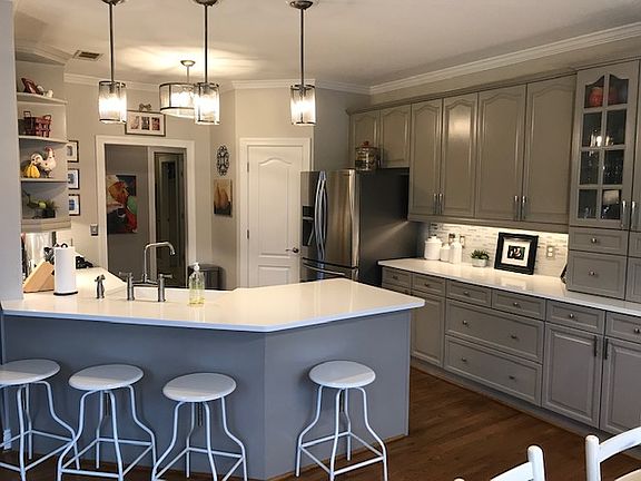 Stunning, updated kitchen!