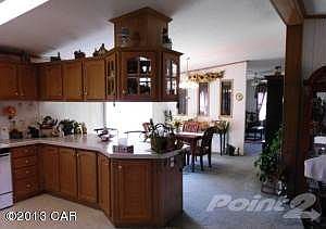 Kitchen  (2)