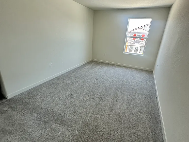 527 Twilight Pl — Photo 11