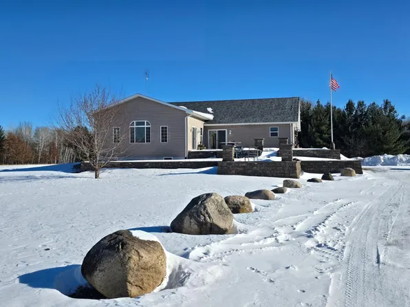 1500 Olympic St, Braham, MN 55006