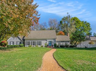 2900 Redbud Trl, Kalamazoo, MI 49009