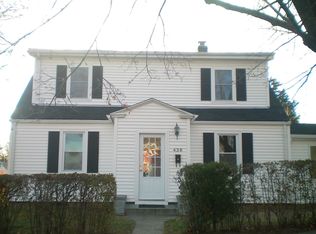 438 Queen St, Bridgeport, CT 06606