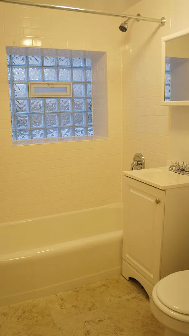 2915 George LLC — Photo 4