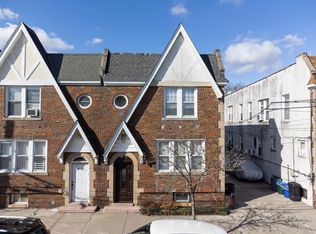 8911 69th Rd, Forest Hills, NY 11375