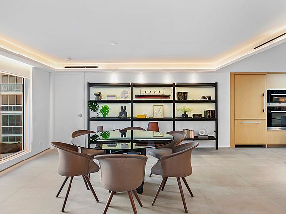 3rd image of 2301 Collins Ave APT 1004