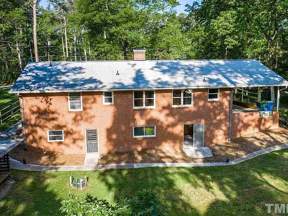 4th image of 3517 Courtland Dr