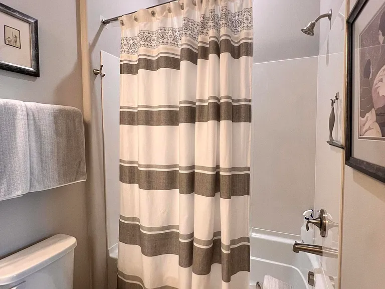 7010 W Cliff Spring Trl — Photo 8