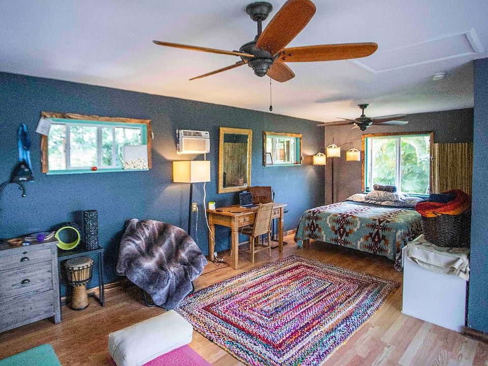 1st image of 15-2056 32nd Ave #2
