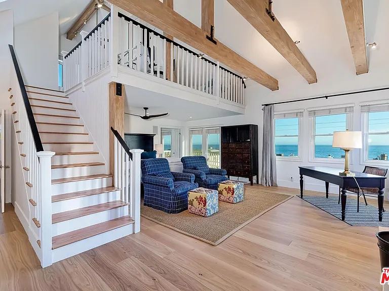 25129 Malibu Rd — Photo 25