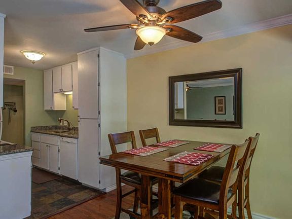 5th image of 296 Tradewinds Dr APT 6