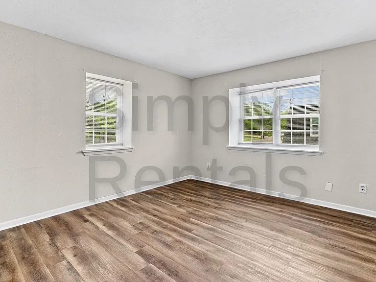 3513 Washington St — Photo 12