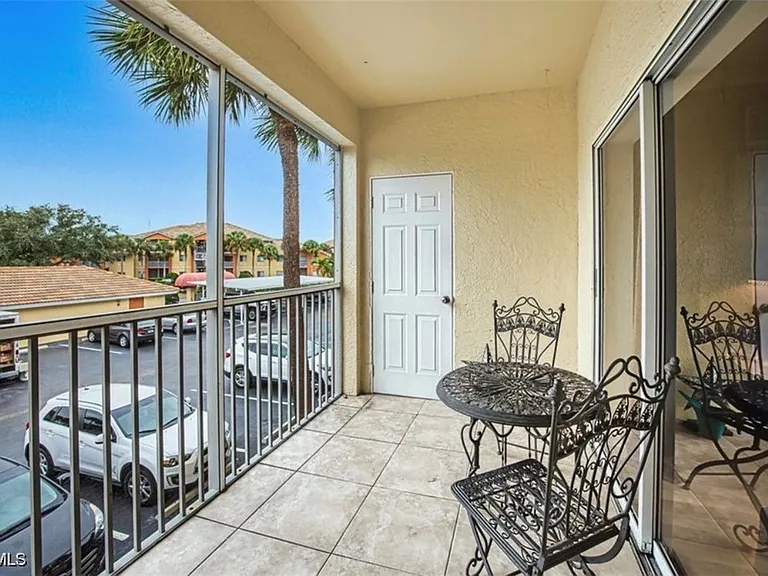 6461 Aragon Way #208 — Photo 12