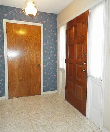 5th image of 760 Beverly Dr
