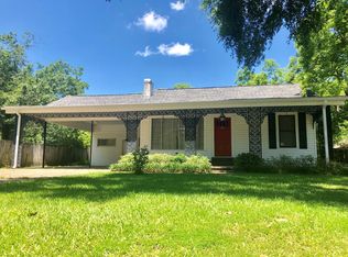 803 Lee Ave, Crystal Springs, MS 39059