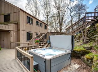 (Undisclosed Address), Banner Elk, NC 28604