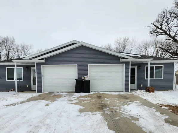 310/314 Church St, Bellwood, NE 68624