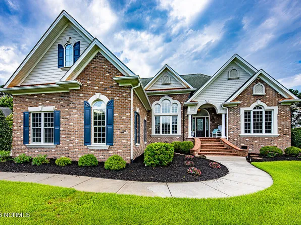 102 Brigadoon Court, New Bern, NC 28562