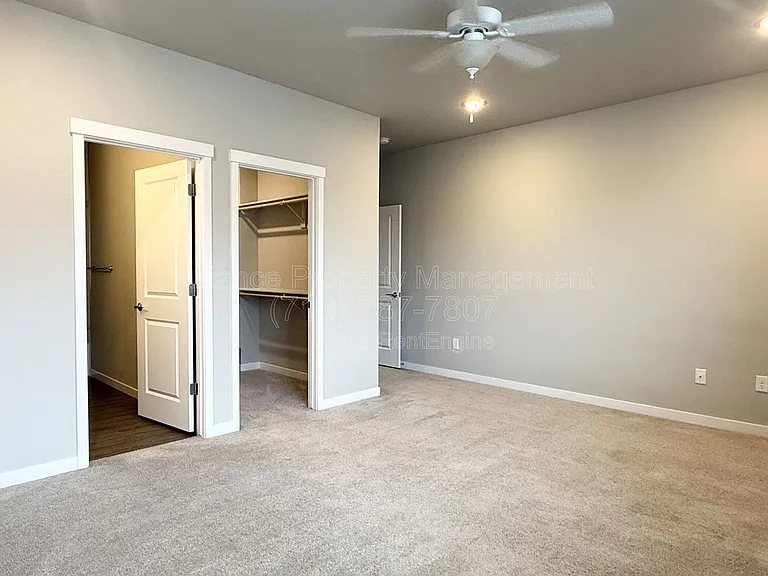 5424 Carvel Grv — Photo 25