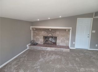 1106 Salem Ln, Xenia, OH 45385