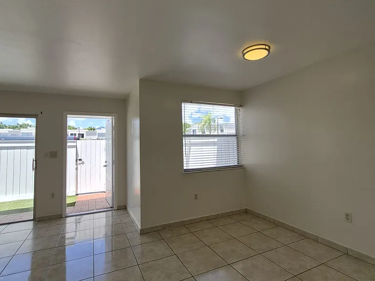 6840 SW 45th Ln #255 — Photo 3