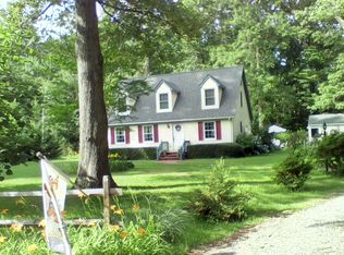 853 Lancelot Dr, Reedville, VA 22539