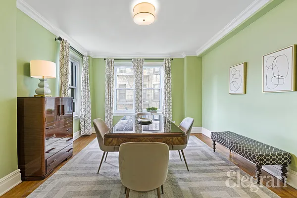 Sold by (Legacy) Elegran | media 4