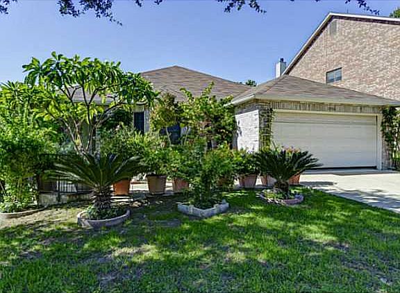 2nd image of 10906 Claywood Dr