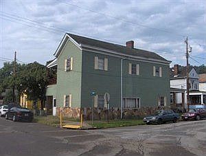 1st image of 601 S 4th St