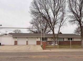 802 McDonald Road, North Platte, NE 69101