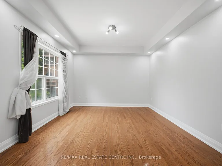 3857 Brinwood Gate #UPPER LEVEL — Photo 16