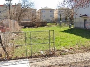 18 Van Ness Pl, Newark, NJ 07108