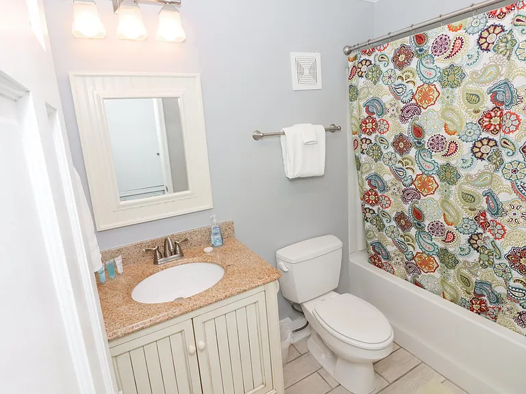 111 Florida Ave #2 — Photo 11