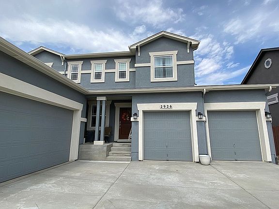 Front view with front porch