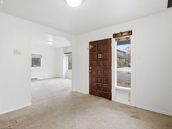 4th image of 6616 NE Rodney Ave