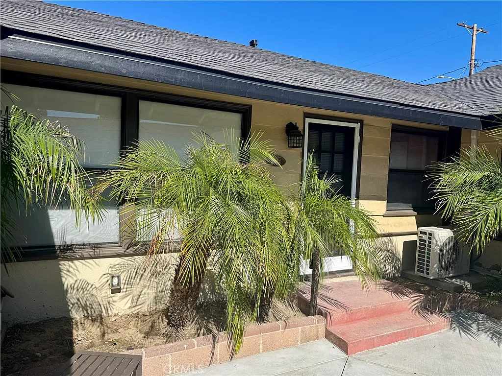 2 bed, 850 sqft, $2,495 — Photo 2