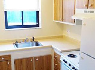 760 5th Ave #9, East Mc Keesport, PA