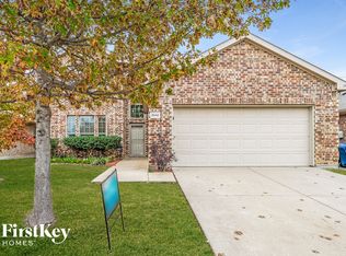 2042 Dripping Spgs, Forney, TX 75126