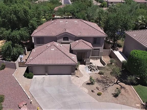 2nd image of 1426 E Appaloosa Ct