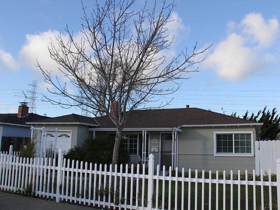 1st image of 1857 Shoreview Ave