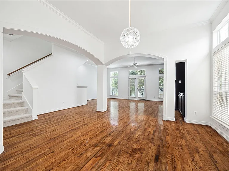 4013 Blossom St — Photo 23