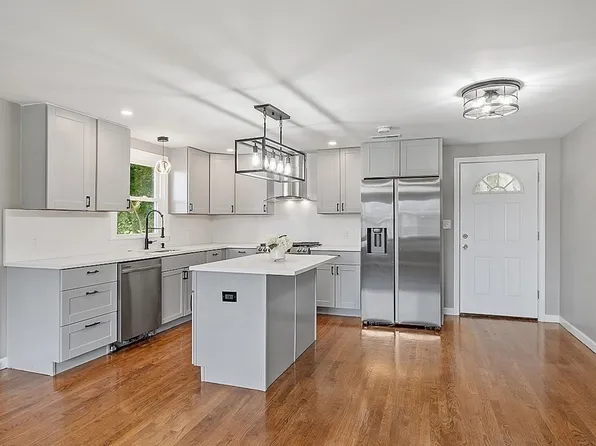 621 Boston Rd, Billerica, MA 01821