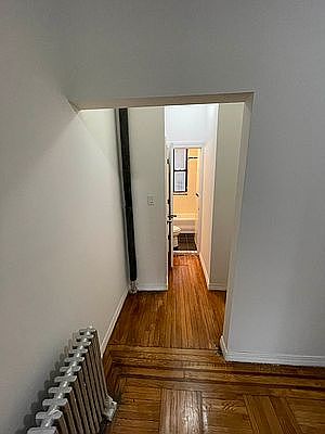 3rd image of 135 Eastern Pkwy APT 1C