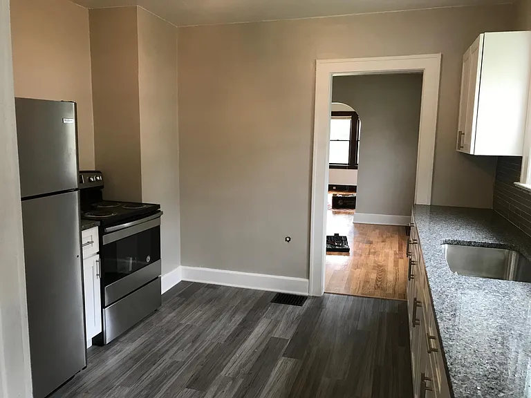 1 Beacon St #1 — Photo 3